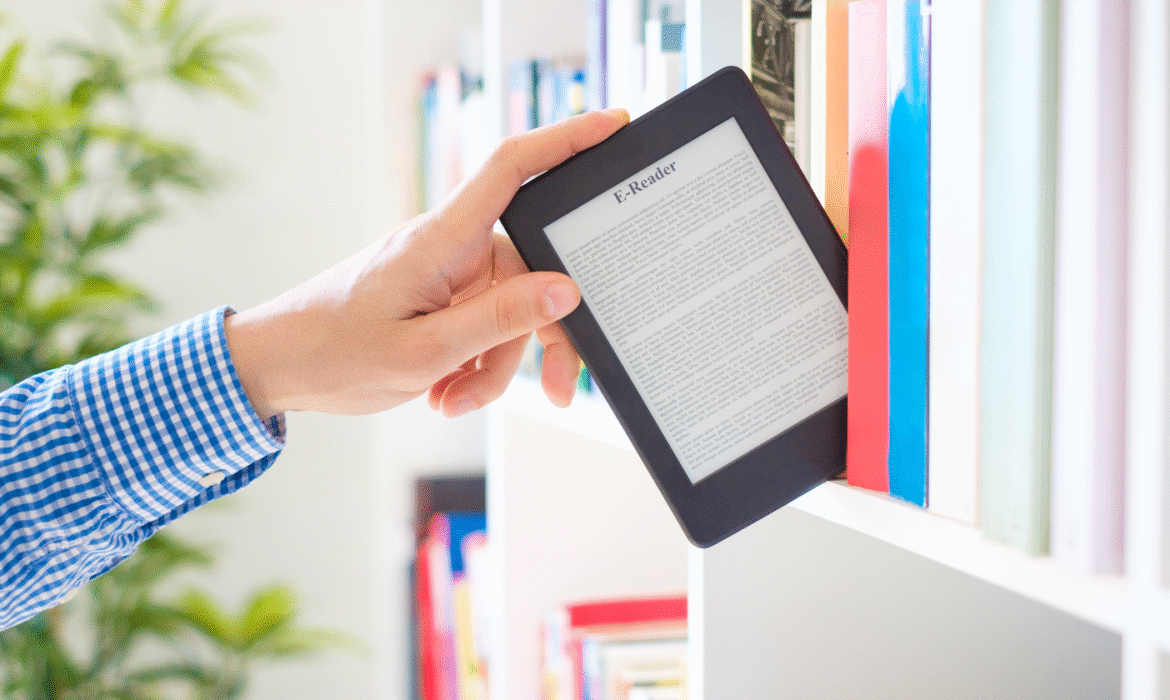Comment écrire, concevoir et promouvoir un livre électronique: un guide complet